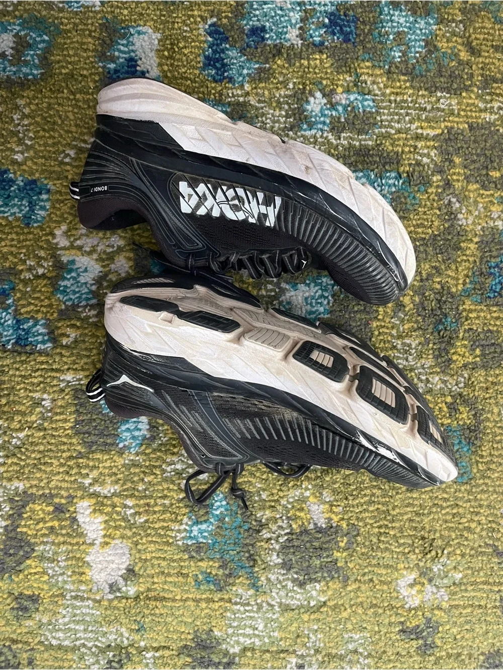 Hoka Black Running Sneakers - Bondi 7